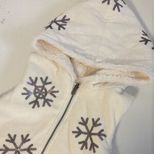 Peek Faux Fur Snowflake Hooded Vest 8Y